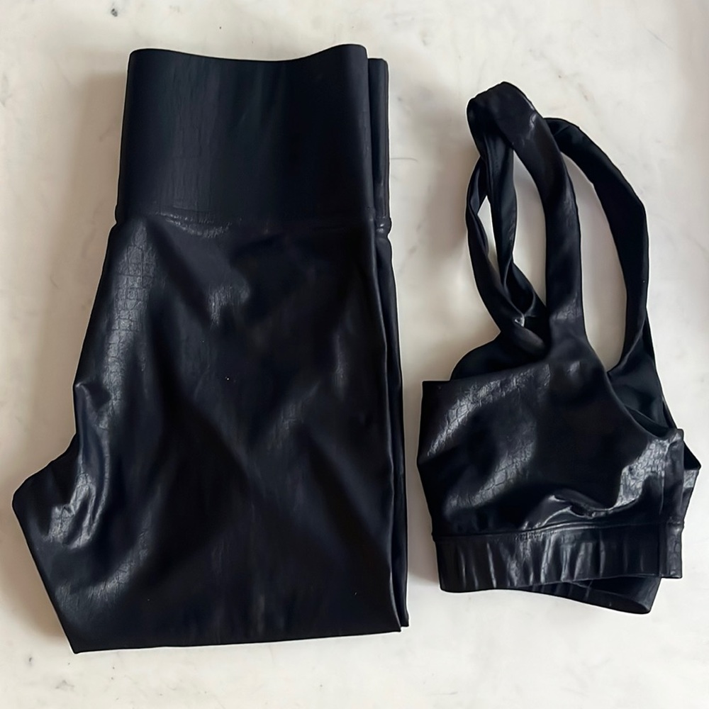 Carbon38 Matching Set